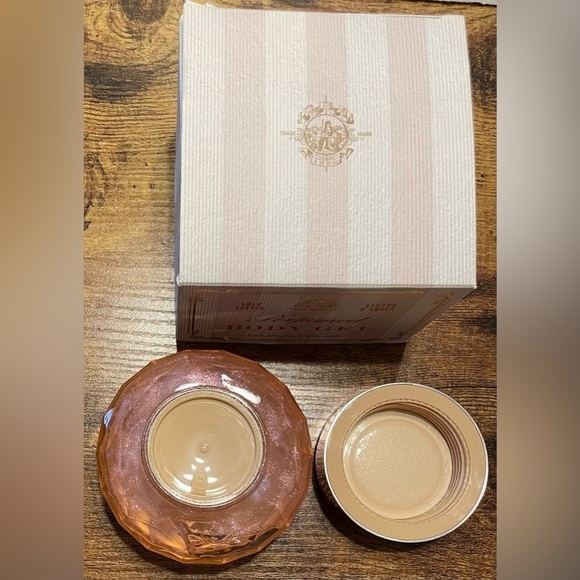 ❤️ GLITTER LOVE LETTER SCENTED BODY GEL Veilment Avon Retro Look OVERSIZED - Picture 5 of 6